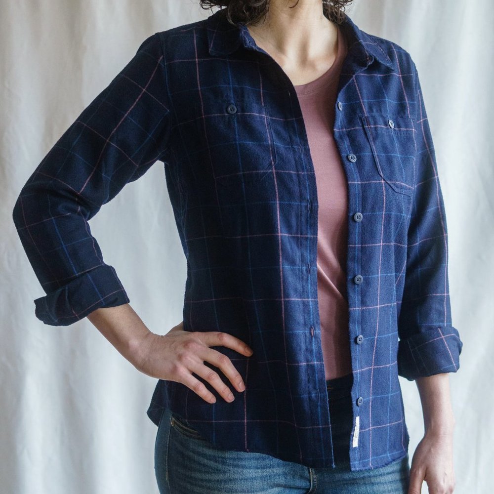 REI Chimney Rock Navy Blue Button Down Flannel - M